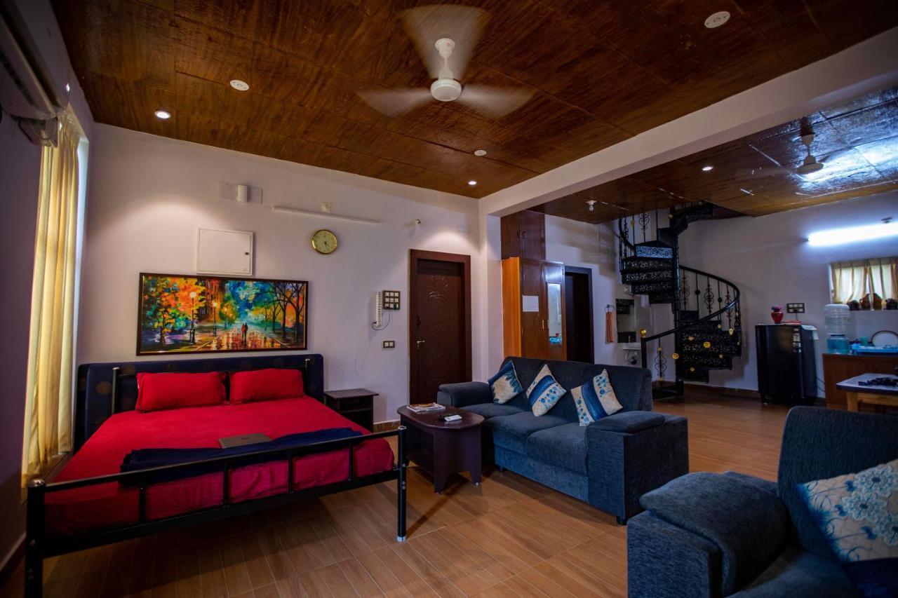 Waves Beach House Pondicherry Exterior photo